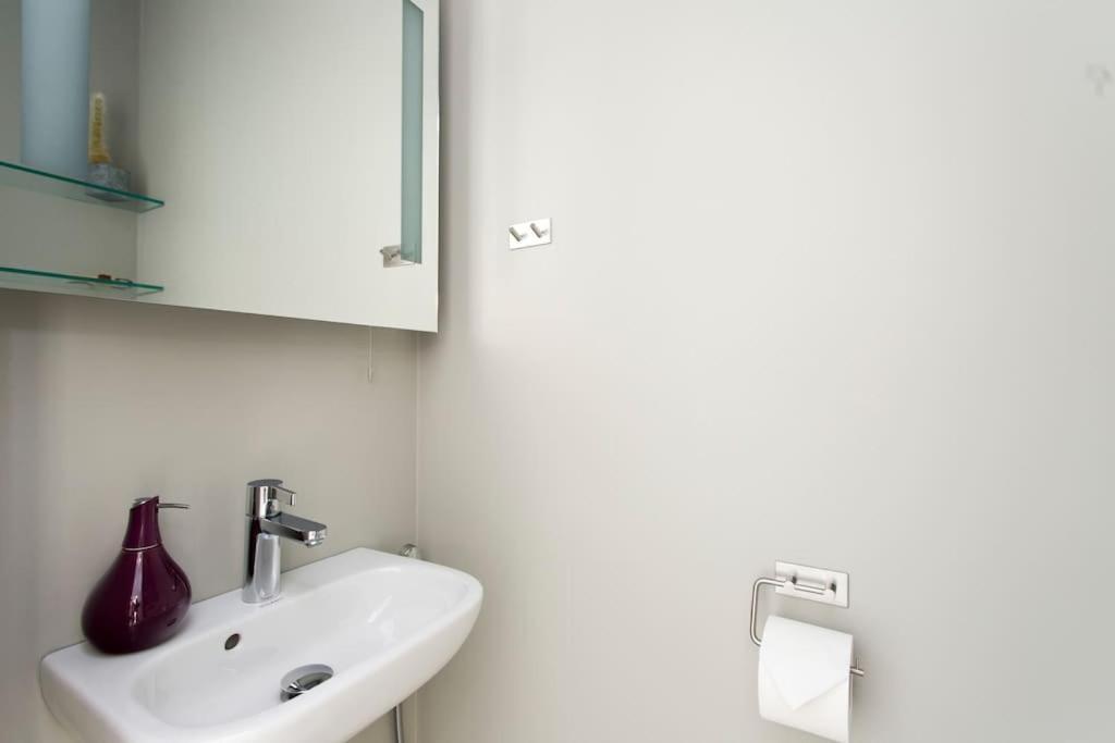 Stylish Studio In The Centre Helsinki Ngoại thất bức ảnh